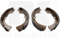Колодки тормозные барабанные URV/VAn/Terra 82-