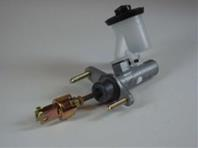 Гл. цилиндр сцепления AISIN