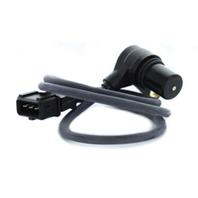 Датчик положения коленвала/распредвала Audi A6 (4A