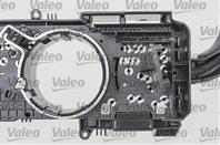 Выключатель на колонке рулевого управления