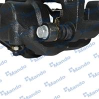 EX5818039A00_суппорт тормозной перед. левый! Hyundai Santa Fe/Trajet/XG  Ssangy