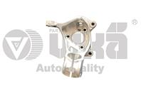 Кулак поворотный правый