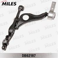 Рычаг MAZDA 6 07- передней подвески нижний прав. DB62187