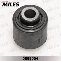 Сайлентблок рычага MAZDA 6 02-07 задней подвески DB69054